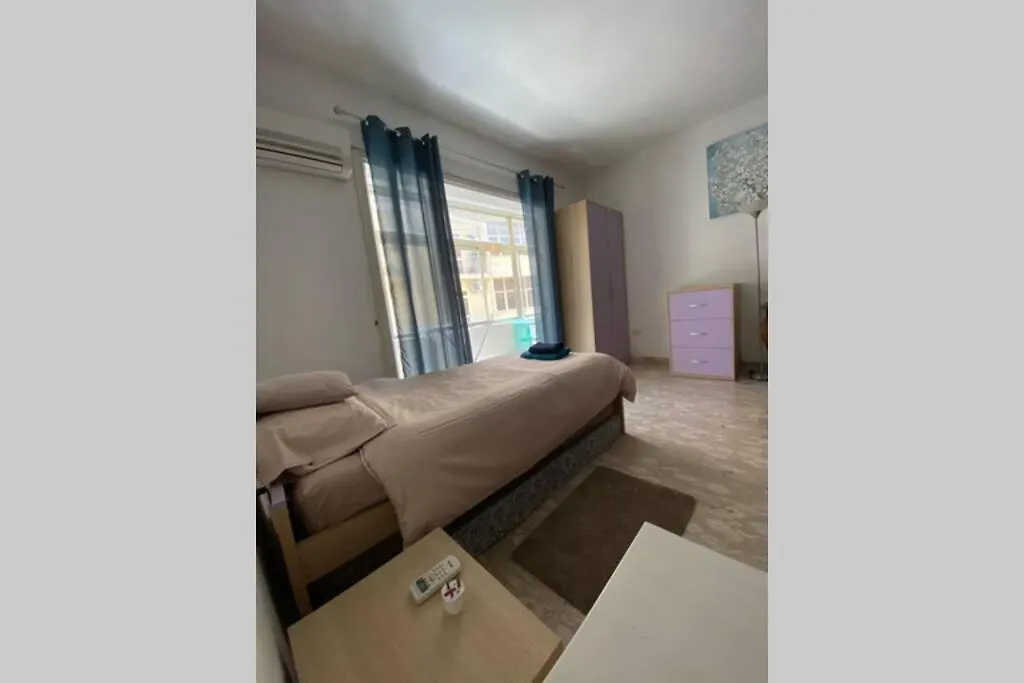 Amazing Sea View Sea Front 3 Bedroom Apartment Sliema 0*,  Malta