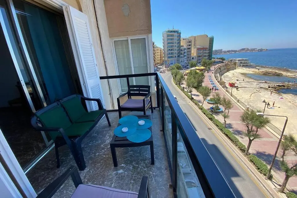 Amazing Sea View Sea Front 3 Bedroom Apartment Sliema